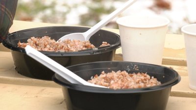 Як працює польова кухня в Івано-Франківську. Репортаж Як працює польова кухня в Івано-Франківську. Репортаж