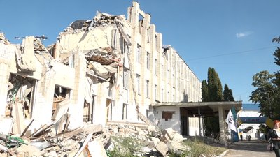 Більше трьохсот житомирян взяли участь у міжнародному благодійному забігу "Back to School" Більше трьохсот житомирян взяли участь у міжнародному благодійному забігу "Back to School"