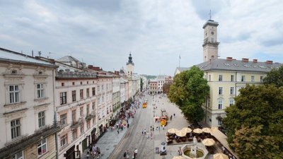 У Львові обмежать роботу всіх закладів торгівлі