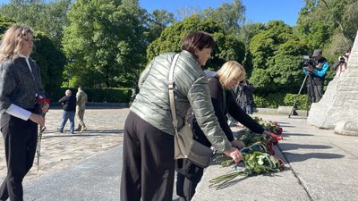 Як вшанували загиблих у Другій світовій війні у Полтаві 8 травня 2024-го року