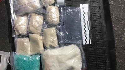 В Одесі заарештували 4 підозрюваних у збуті наркотиків В Одесі заарештували 4 підозрюваних у збуті наркотиків