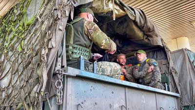 Отримав команду — вогонь. Миколаївський артилерист розповів про оборону на миколаївсько-херсонському напрямку