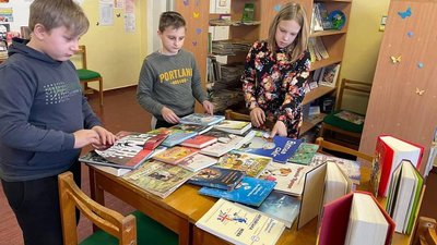 Діти бучанського ліцею та дитсадочку отримали допомогу від благодійників Діти бучанського ліцею та дитсадочку отримали допомогу від благодійників