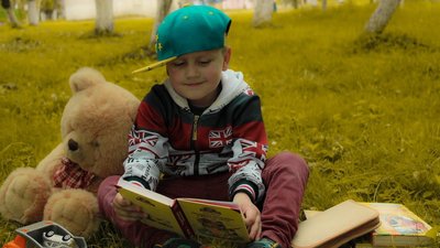 В Івано-Франківську збирають книги для шкільних бібліотек