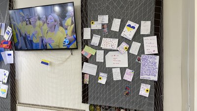 Малюнки з різних куточків світу. В Одесі представили виставку дитячих робіт, присвячених Україні Малюнки з різних куточків світу. В Одесі представили виставку дитячих робіт, присвячених Україні