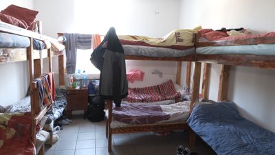 На Дніпропетровщині родина з Сєверодонецька облаштувала притулок для переселенців На Дніпропетровщині родина з Сєверодонецька облаштувала притулок для переселенців