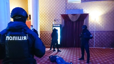 Миколаївські поліцейські припинили роботу незаконних гральних закладів Миколаївські поліцейські припинили роботу незаконних гральних закладів
