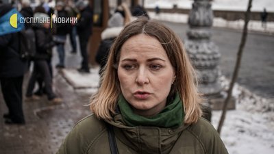 "За ТБ українською". Активісти вимагали під Кабміном виконання закону про мову "За ТБ українською". Активісти вимагали під Кабміном виконання закону про мову