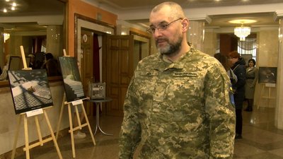 "Музика народжена війною": під час благодійного концерту у Луцьку збирали гроші для 100-ї бригади ТРО "Музика народжена війною": під час благодійного концерту у Луцьку збирали гроші для 100-ї бригади ТРО