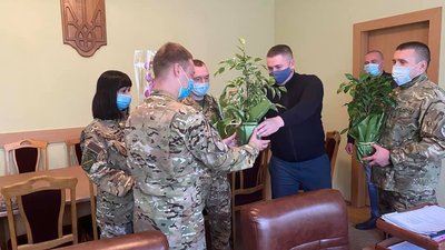 Прикарпатські податкові міліціонери повернулися зі зони ООС Прикарпатські податкові міліціонери повернулися зі зони ООС