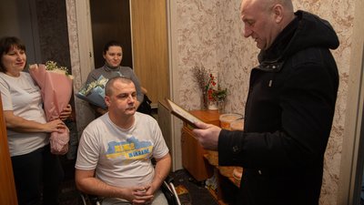 волонтер волонтер