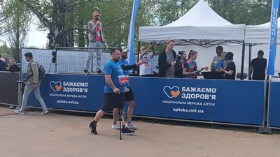 У столиці провели Київський півмарафон Незламності: як це було У столиці провели Київський півмарафон Незламності: як це було