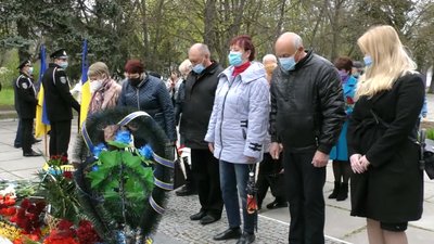 Панахида та мітинг-реквієм: у Херсоні відзначили 35 роковини аварії на ЧАЕС