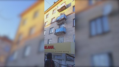 У Рівному обвалився балкон. Як реагують відповідальні У Рівному обвалився балкон. Як реагують відповідальні
