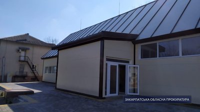 Двох людей судитимуть за заволодіння понад мільйоном гривень при будівництві ЦНАПу на Ужгородщині