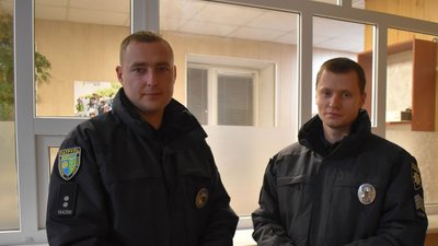 Двоє врятованих за дві зміни. Патрульні у Слов’янську вберегли життя двом людям