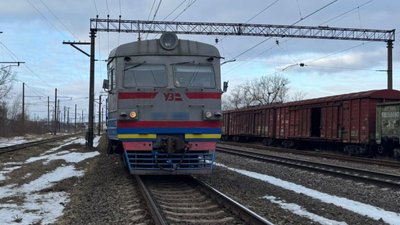 Пасажирський електропотяг