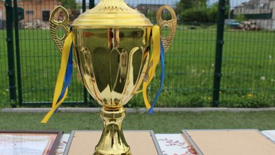 На Житомирщині під час благодійного футбольного турніру зібрали майже 12 тисяч гривень для ЗСУ На Житомирщині під час благодійного футбольного турніру зібрали майже 12 тисяч гривень для ЗСУ