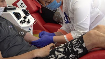 У Черкасах ровесники Незалежності здавали кров