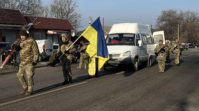 На Кіровоградщині попрощалися з військовими Сергієм Шевцовим і Русланом Дячуком На Кіровоградщині попрощалися з військовими Сергієм Шевцовим і Русланом Дячуком