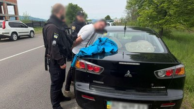 На Закарпатті затримали підозрюваного у викраденні авто, який був у стан сп'яніння