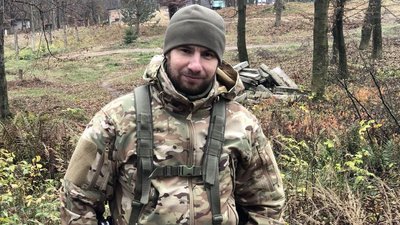 "Буду робити все, щоб пам'ять про мого батька жила": ветеран з Волині організовує марафон пам’яті героїв "Буду робити все, щоб пам'ять про мого батька жила": ветеран з Волині організовує марафон пам’яті героїв