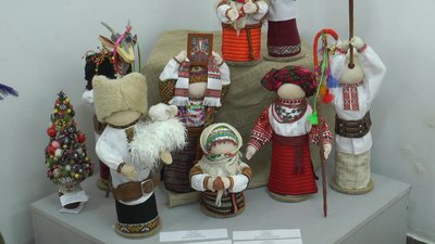 256 робіт представили на виставці-конкурсі "За світлом Різдвяної зорі" у Франківську