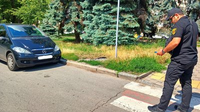 У Полтаві працюватимуть інспектори з контролю за паркуванням У Полтаві працюватимуть інспектори з контролю за паркуванням