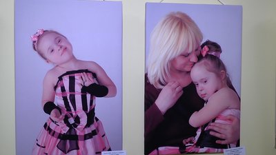 "Світло в тобі": в Миколаєві відкрилась виставка, присвячена дітям із синдромом Дауна "Світло в тобі": в Миколаєві відкрилась виставка, присвячена дітям із синдромом Дауна