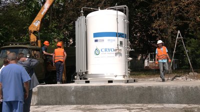 У ЦМЛ Рівного встановили ще одну кріогенну установку. Для чого вона потрібна
