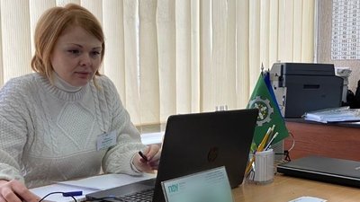 Нотаріус і соцзахист. У штабі для постраждалих через ракетний удар жителів Дніпра – нові послуги