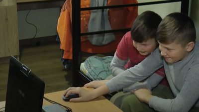Де діти: як під час "жорсткого карантину" працюють школи та садочки Хмельниччини