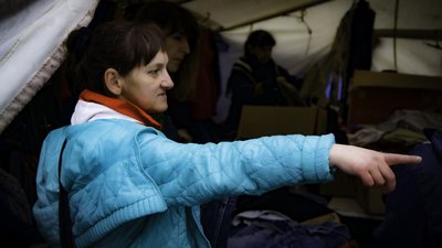 За день обслуговують 400 людей. Як працює гуманітарний центр в Одесі За день обслуговують 400 людей. Як працює гуманітарний центр в Одесі