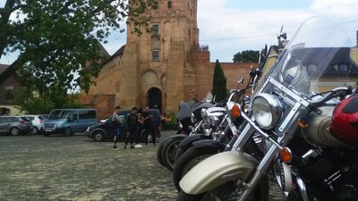 У Луцьку більше ста байкерів зібралися, щоб відзначити послаблення карантину
