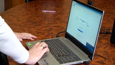 У Житомирському державному університеті імені Івана Франка стартував проєкт "Тут і зараз…" У Житомирському державному університеті імені Івана Франка стартував проєкт "Тут і зараз…"