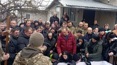 Прощання з військовим Русланом Волошиним
