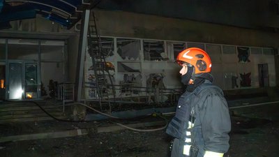 РФ двома хвилями атакувала Одесу: є поранені та пошкодження інфраструктури РФ двома хвилями атакувала Одесу: є поранені та пошкодження інфраструктури
