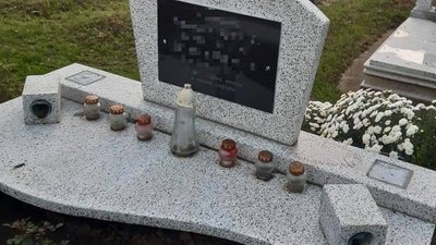 На Закарпатті затримали дітей, які здійснювали наругу над могилами На Закарпатті затримали дітей, які здійснювали наругу над могилами