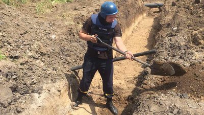 У мікрорайоні Миколаєва знайшли понад пів сотні артилерійських снарядів У мікрорайоні Миколаєва знайшли понад пів сотні артилерійських снарядів