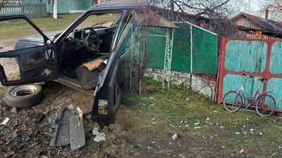 Атака на Семенівку на Чернігівщині: пошкоджені будинки та автівки