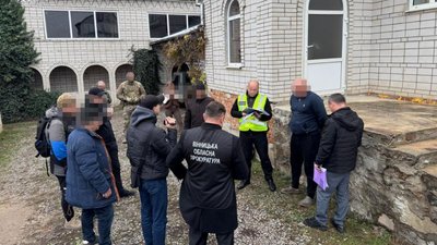 Правоохоронці вручають підозру депутату з Вінниччини