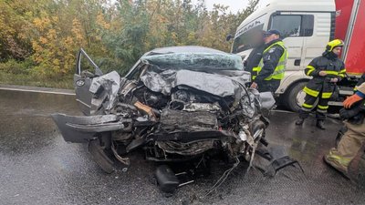 ДТП, Івано-Франківщина, Тулова, вантажівка, легкова автівка, аварія, загибель