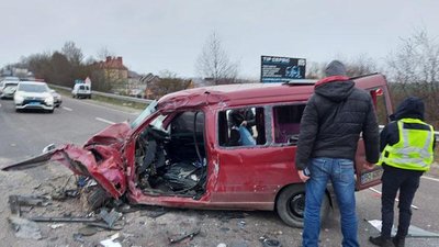 ДТП на Тернопільщині: одна людина загинула, двоє травмувались ДТП на Тернопільщині: одна людина загинула, двоє травмувались