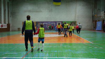 У Сумах відбувся турнір з футзалу, у якому грали діти та батьки У Сумах відбувся турнір з футзалу, у якому грали діти та батьки