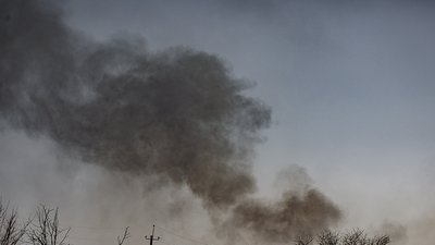 Атака на Семенівку: росіяни FPV-дроном вдарили по будівлі будинку для людей похилого віку