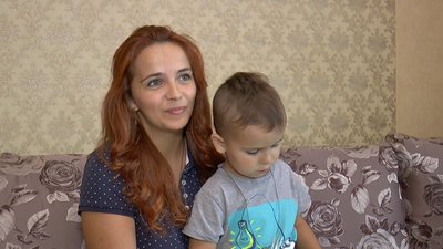 Дружина Володимира Людмила Мусяк із сином Дружина Володимира Людмила Мусяк із сином