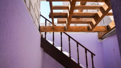 Багатодітна сім'я з Одещини лишилася без даху над головою після ракетного удару
