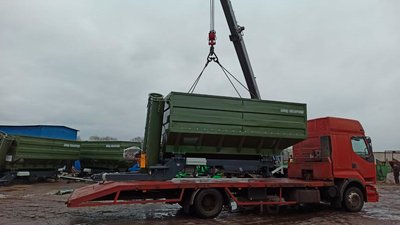 Три агропідприємства Чернігівщини отримали комплекти обладнання для користування зерновими рукавами Три агропідприємства Чернігівщини отримали комплекти обладнання для користування зерновими рукавами