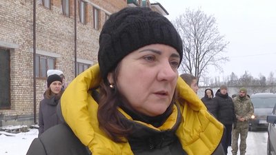 "ДНК-експертиза підтвердила, що то мій син": у Хмельницькому попрощалися з бійцем Іваном Грисюком "ДНК-експертиза підтвердила, що то мій син": у Хмельницькому попрощалися з бійцем Іваном Грисюком