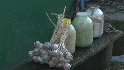 Жителі громади на Волині збирають продукти військовим на Схід Жителі громади на Волині збирають продукти військовим на Схід